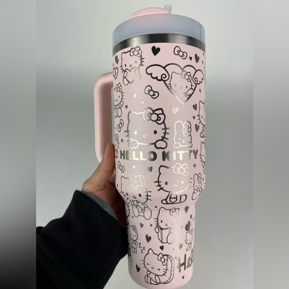 Hello Kitty 40oz Bloom Stanley Engraved - Picture 4 of 8